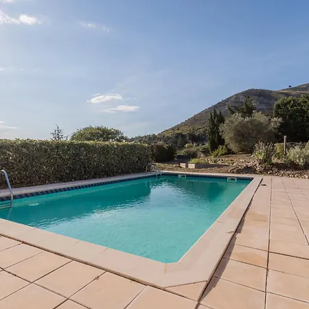 Dels Ocells Camélas