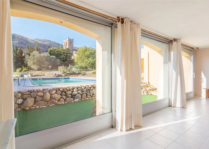 Dels Ocells Holiday home *